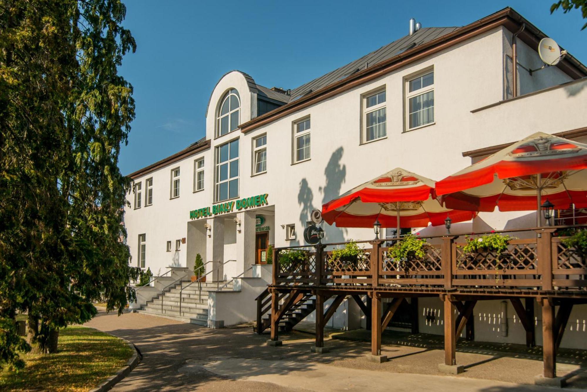 Hotel Bialy Domek Wałcz Εξωτερικό φωτογραφία