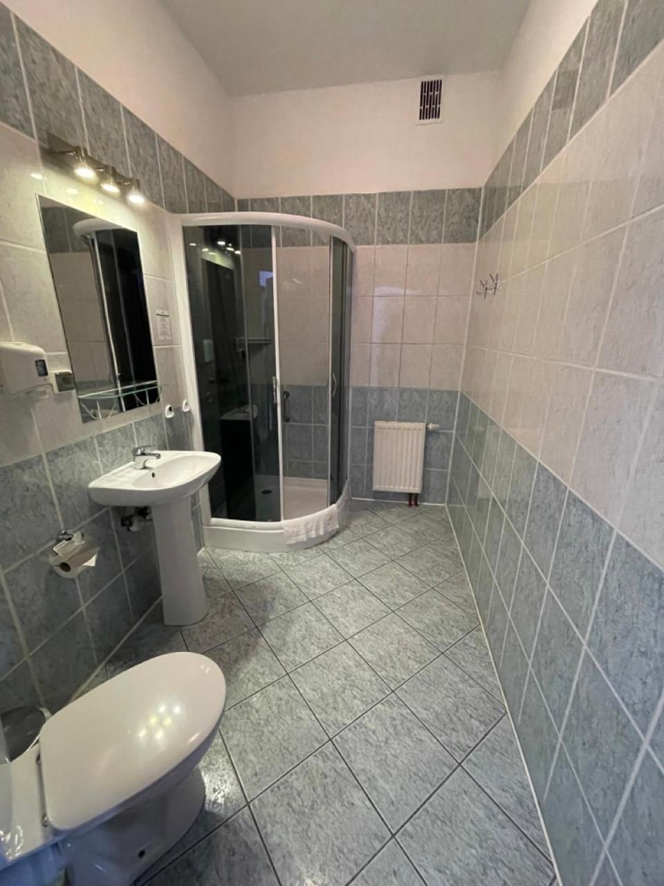 Hotel Bialy Domek Wałcz Εξωτερικό φωτογραφία